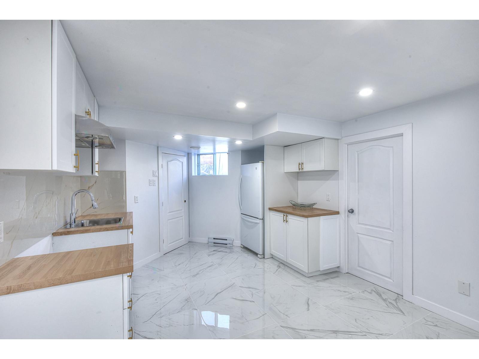 580 Rue De Coubertin Property Photo 32