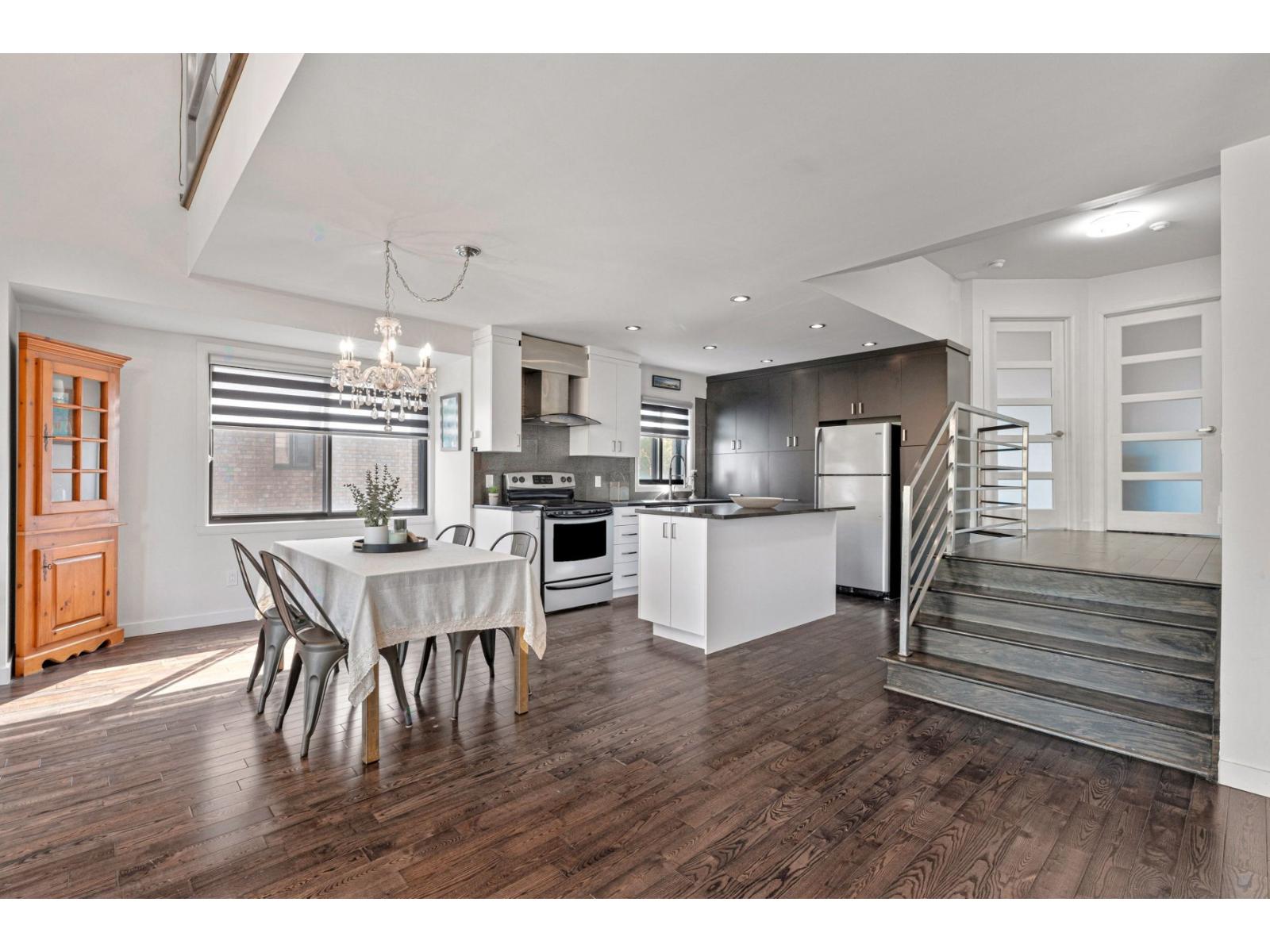 542 Av. Stravinski Property Photo 10
