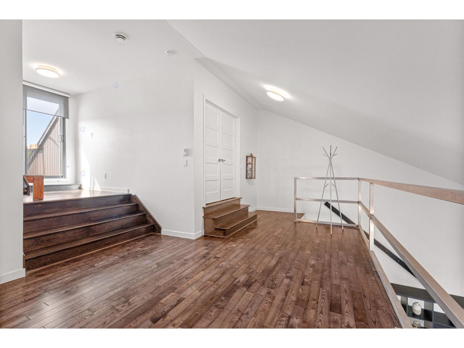 542 Av. Stravinski Property Photo 23