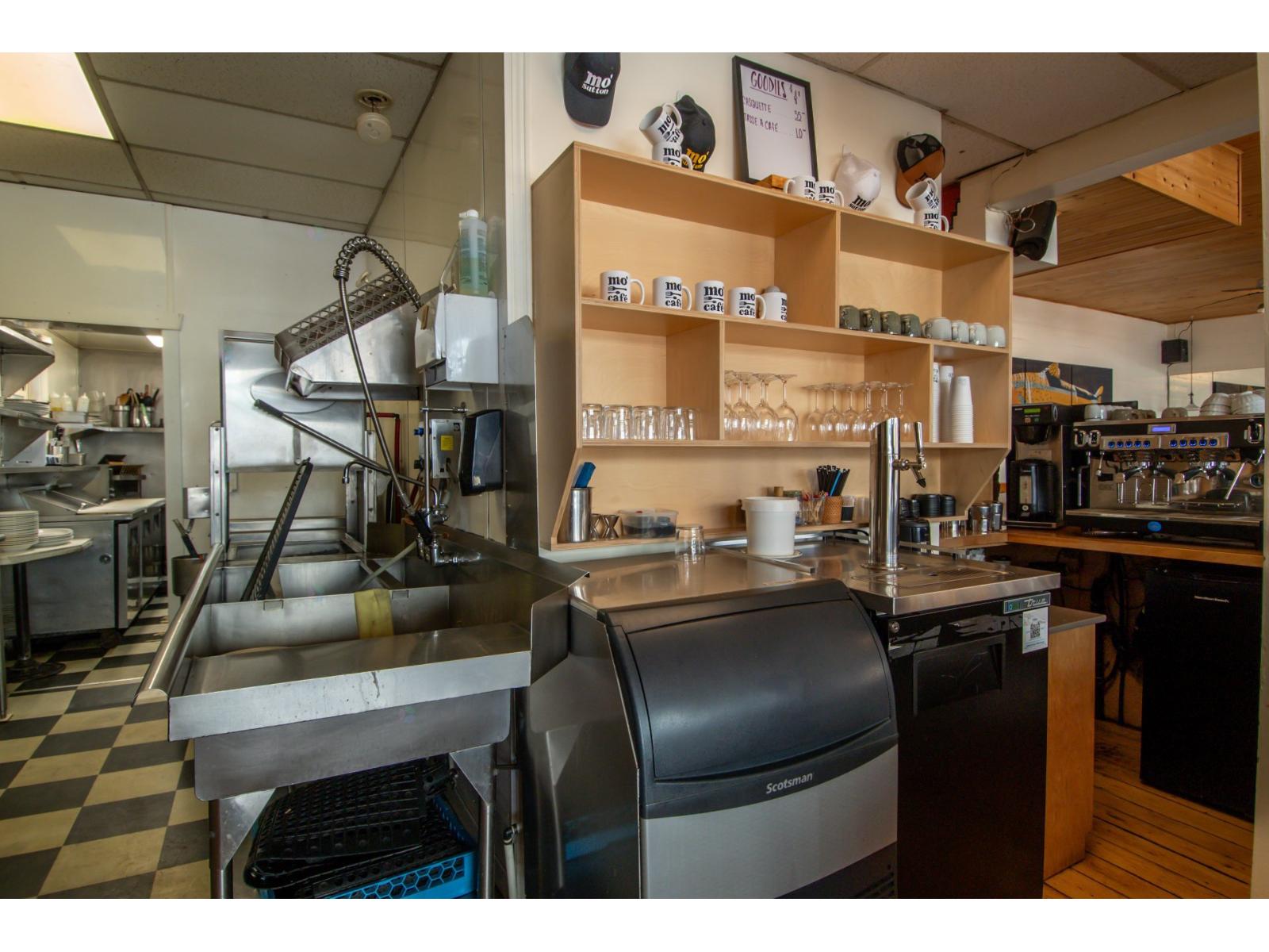 9 Rue Principale N. Property Photo 8