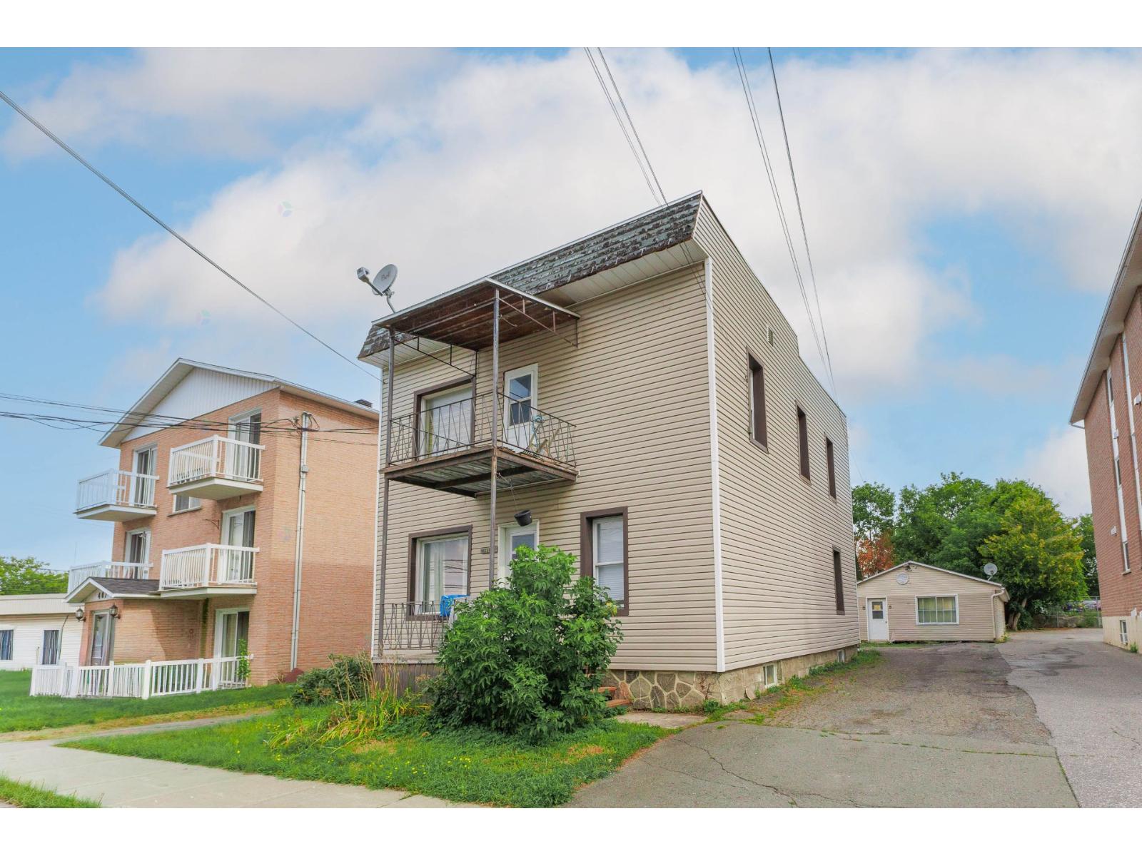 401-405 Av. Du Parc