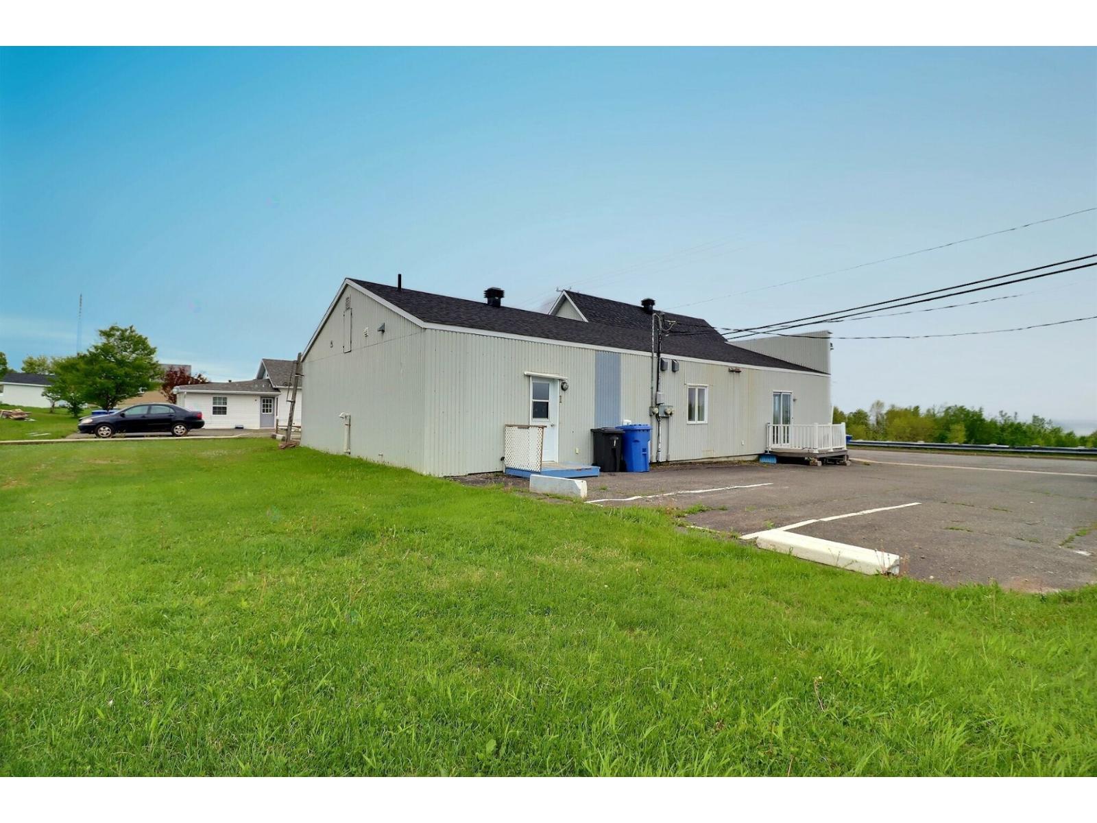 151 Av. Loisel Property Photo 4