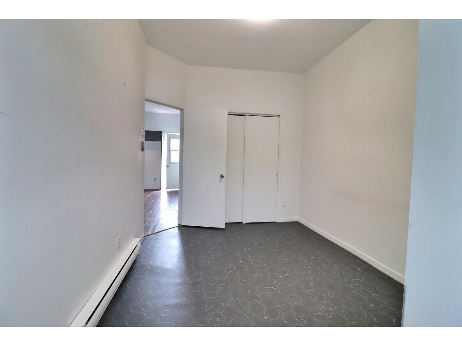 151 Av. Loisel Property Photo 6