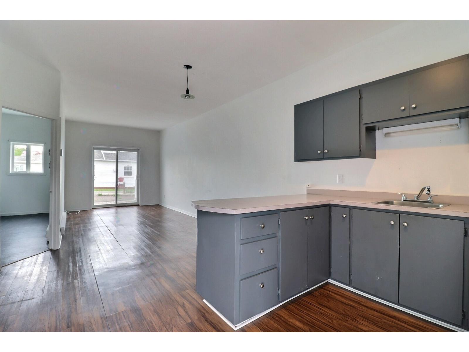 151 Av. Loisel Property Photo 9