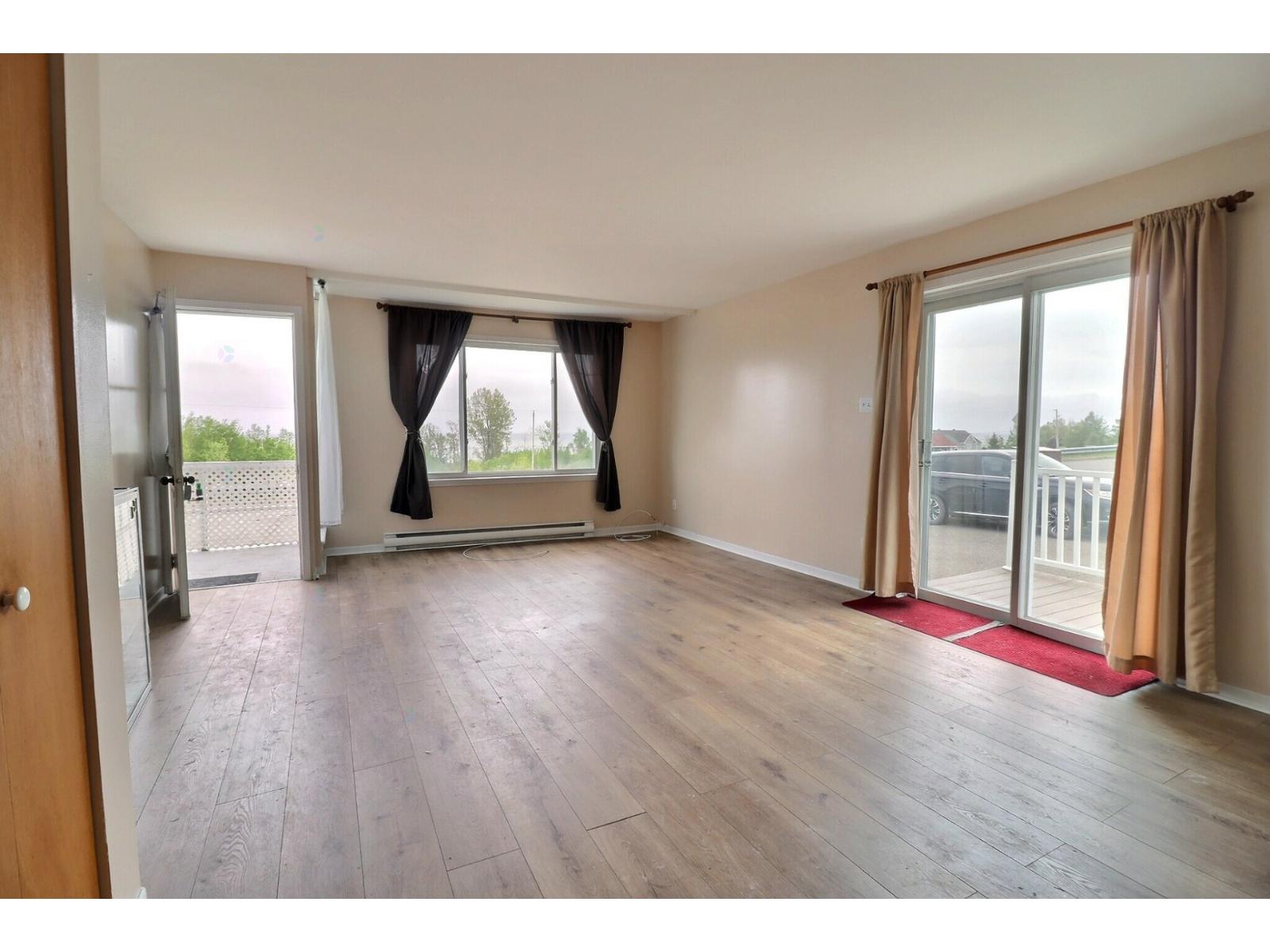 151 Av. Loisel Property Photo 13