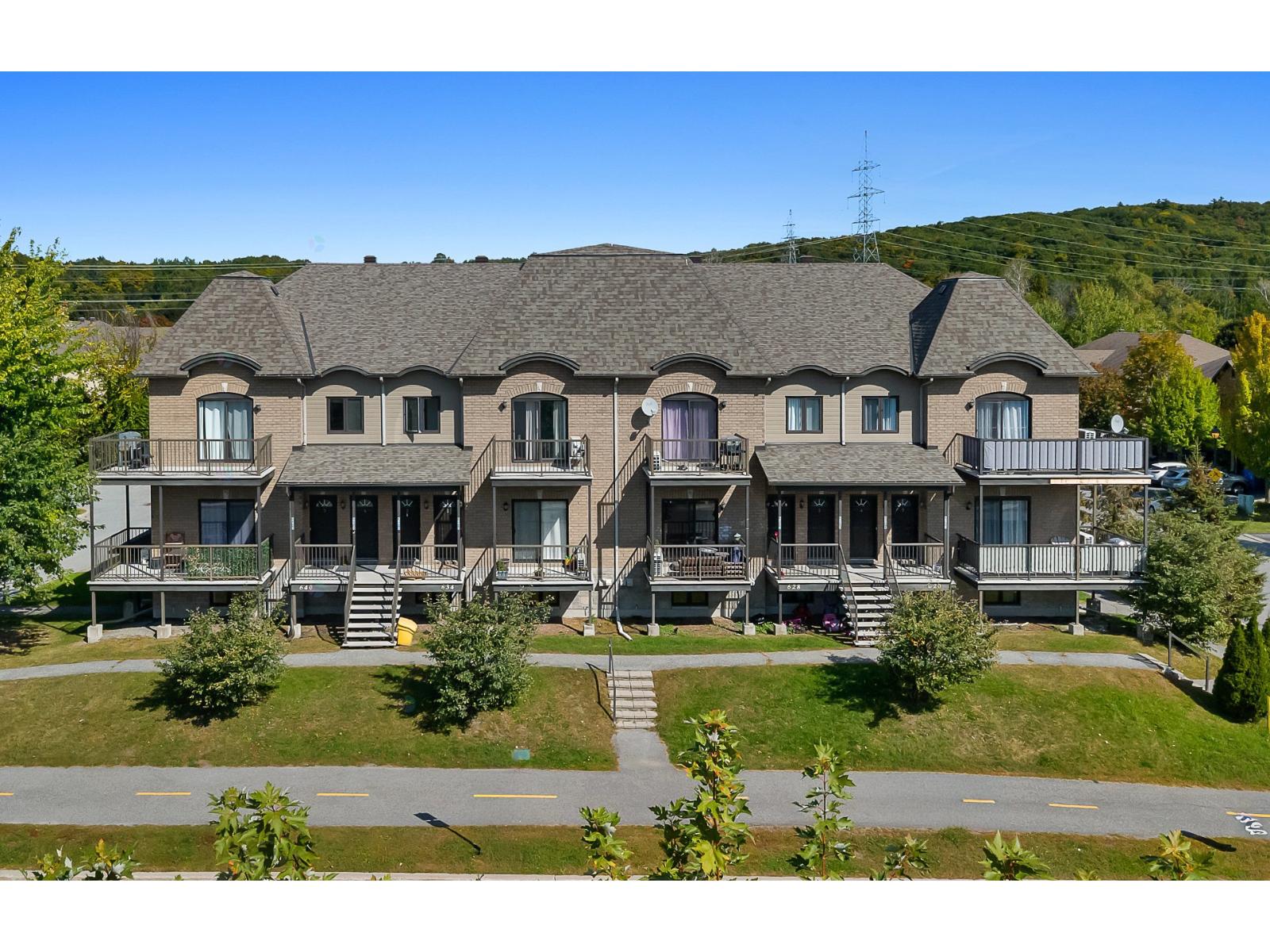 640 Boul. Des Grives, #1