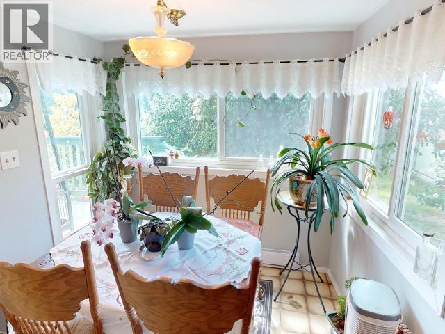 12328 Highway 101 Property Photo 8