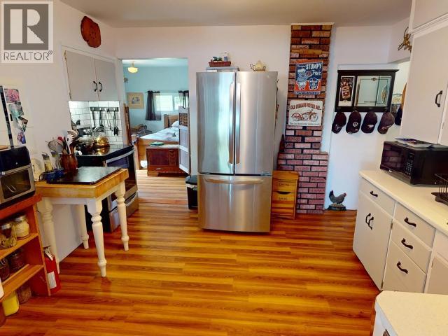 12328 Highway 101 Property Photo 11