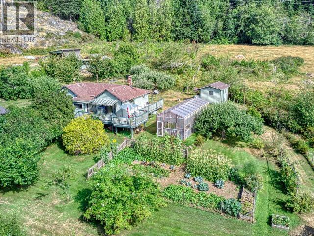 12328 Highway 101 Property Photo 29