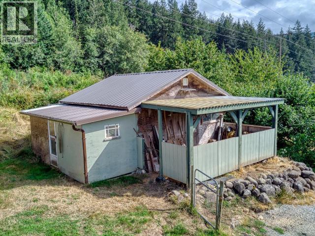 12328 Highway 101 Property Photo 38