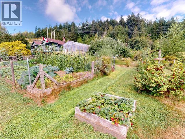 12328 Highway 101 Property Photo 51