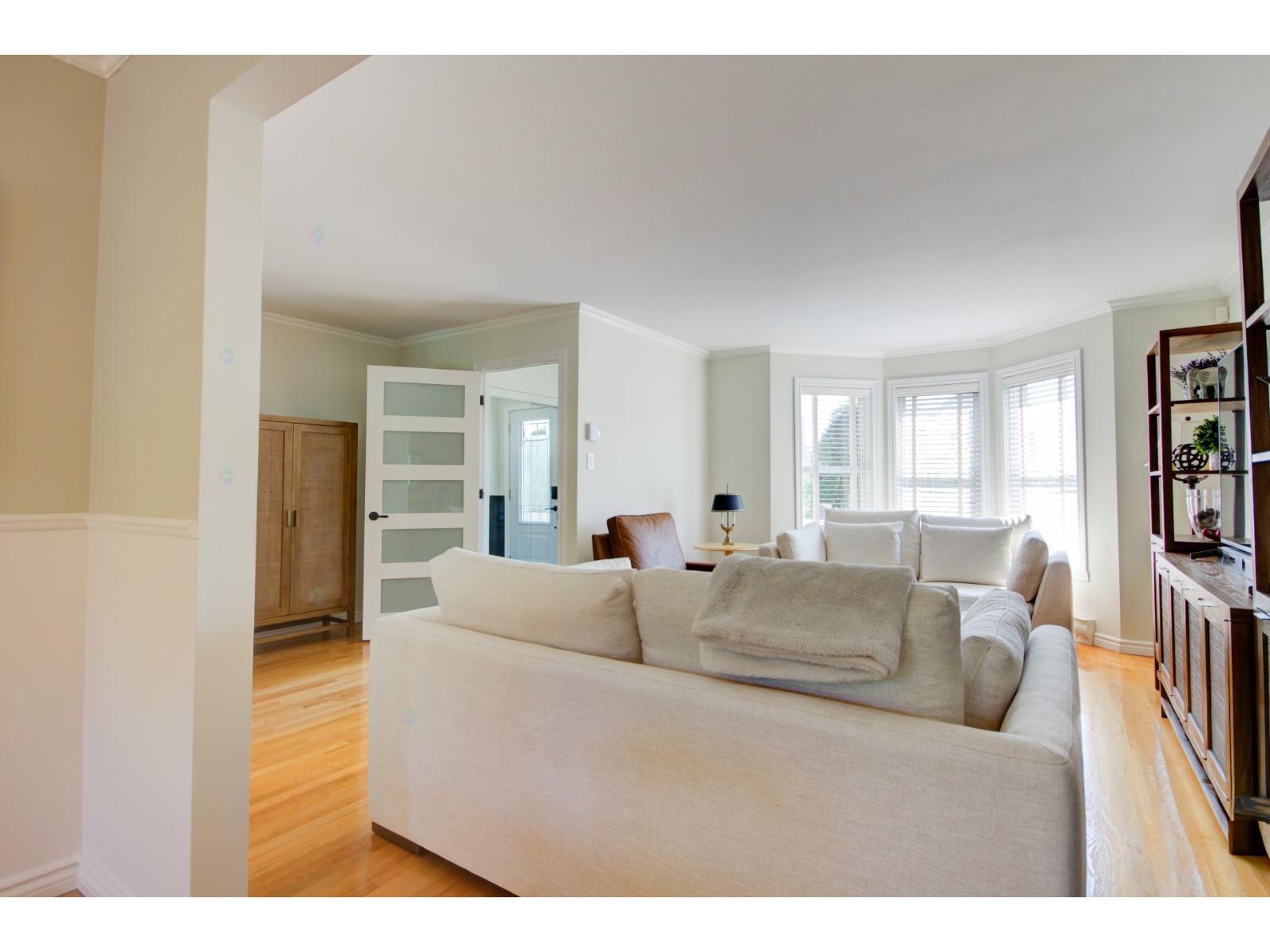 2261 Boul. Des Oiseaux Property Photo 4
