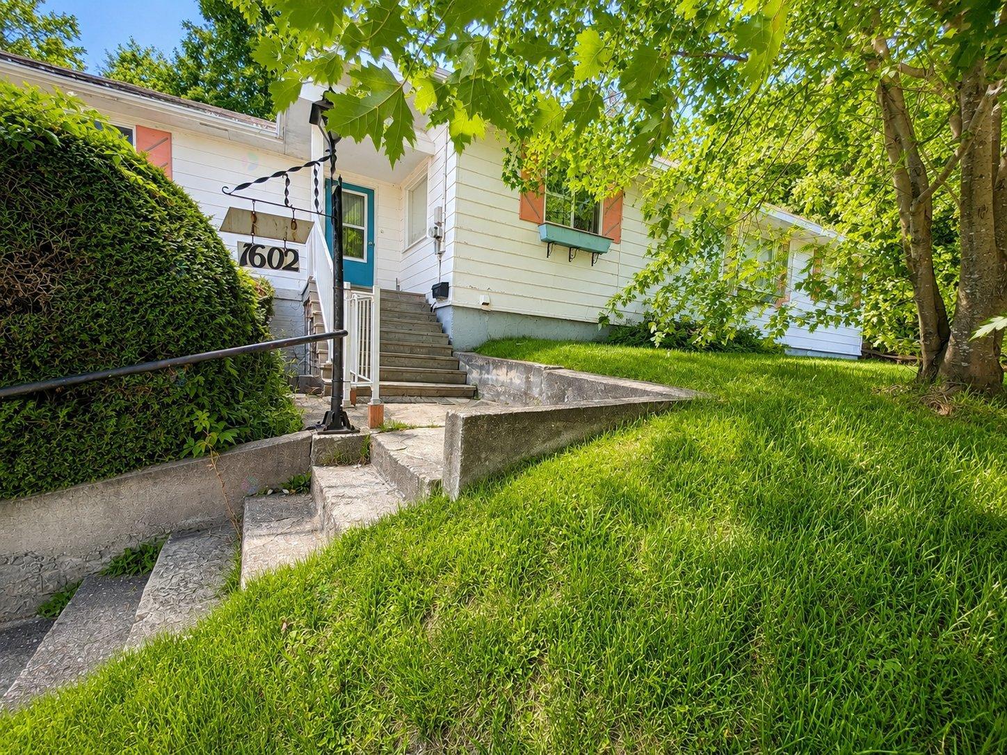 1602 Rue St-alphonse N. Property Photo 1