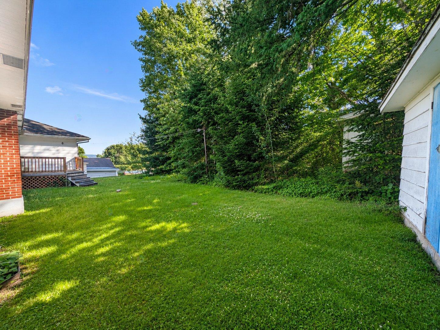 1602 Rue St-alphonse N. Property Photo 6