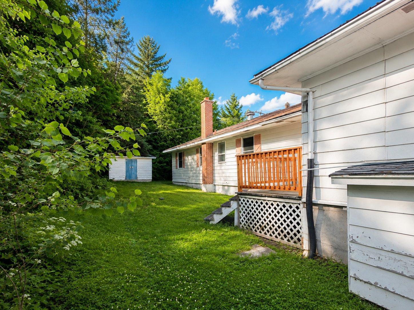 1602 Rue St-alphonse N. Property Photo 7