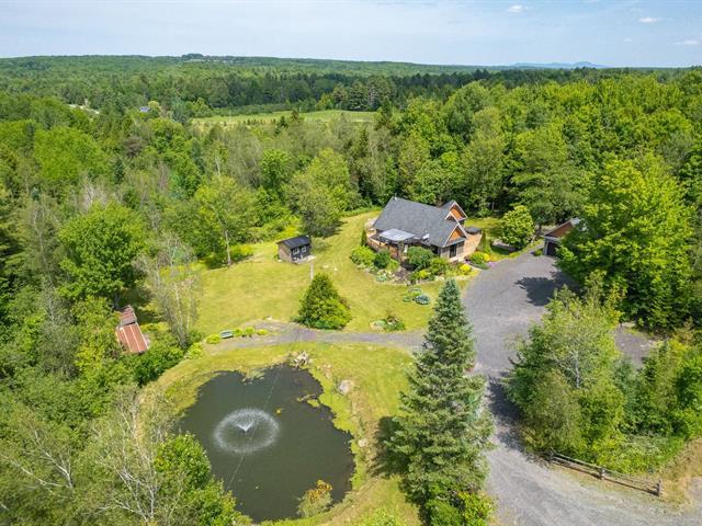 356 Ch. De Fulford Property Photo 1