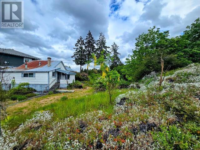 5180 PARA STREET Property Photo 1