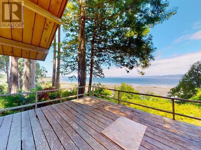 1652 SAVARY ISLAND ROAD Property Photo 1