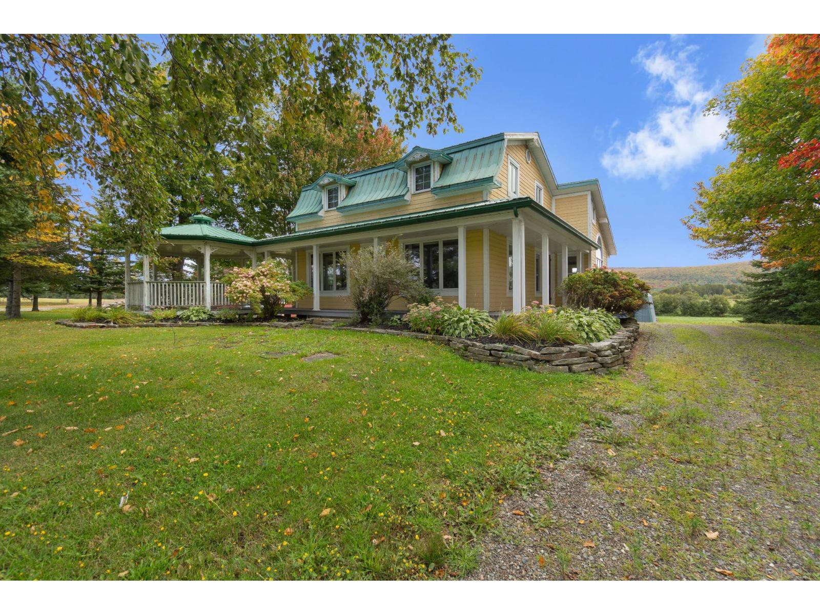 399z Rg Clinton Property Photo 1