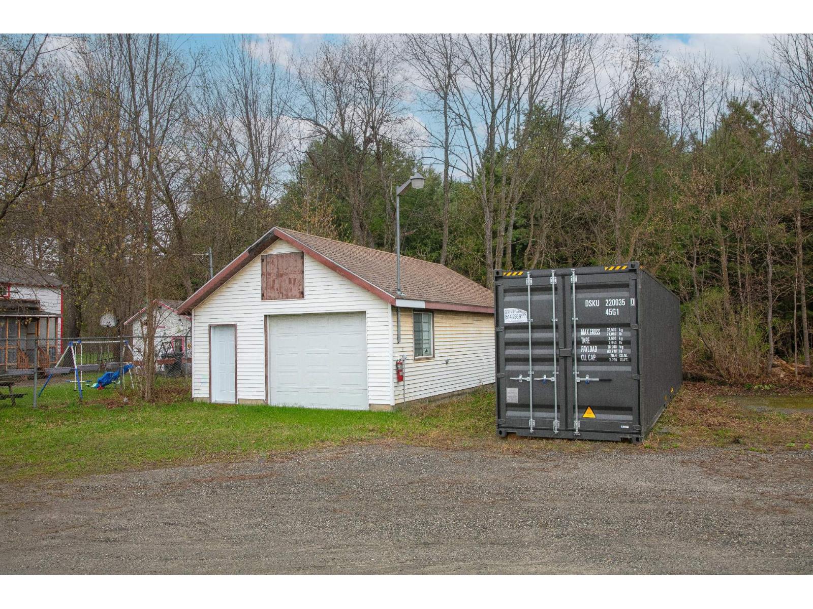 126 Rue Principale Property Photo 8