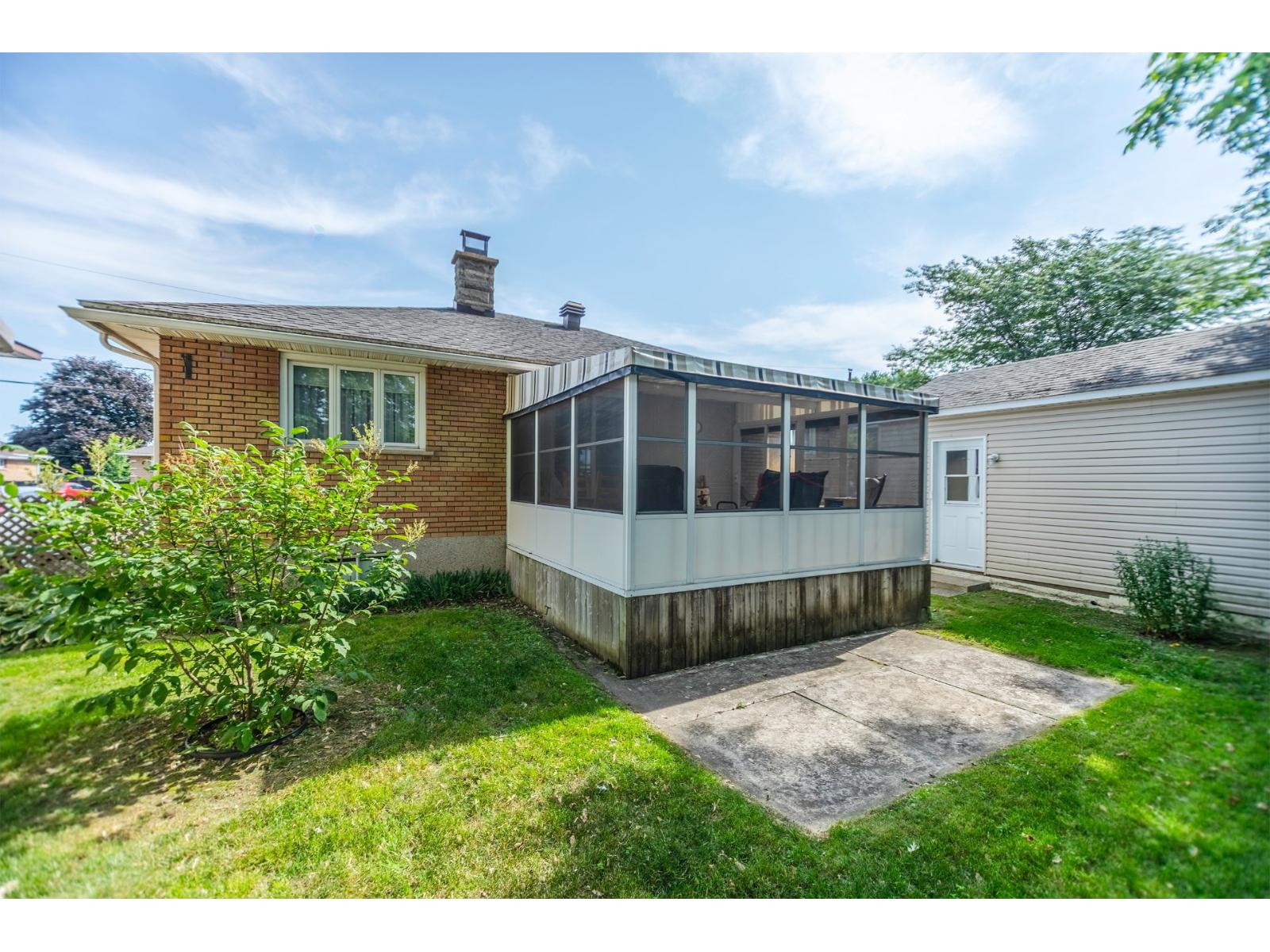 720 Rue Perreault Property Photo 36