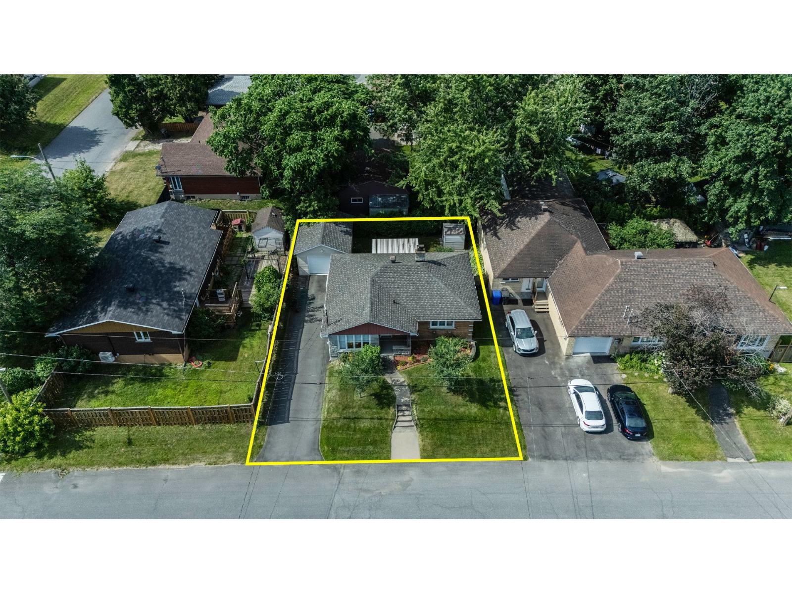 720 Rue Perreault Property Photo 49