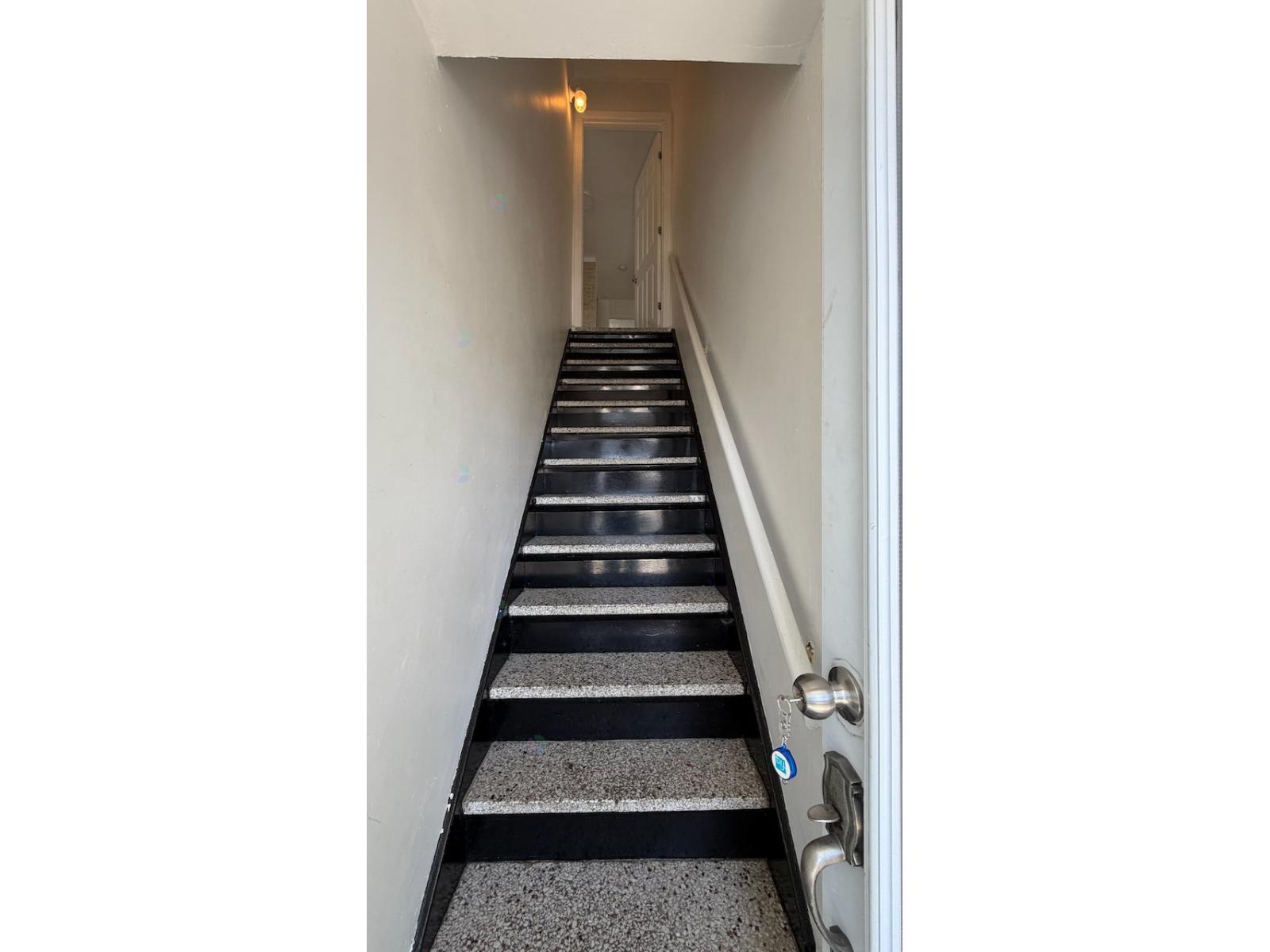 8619 Rue Hélène Property Photo 3
