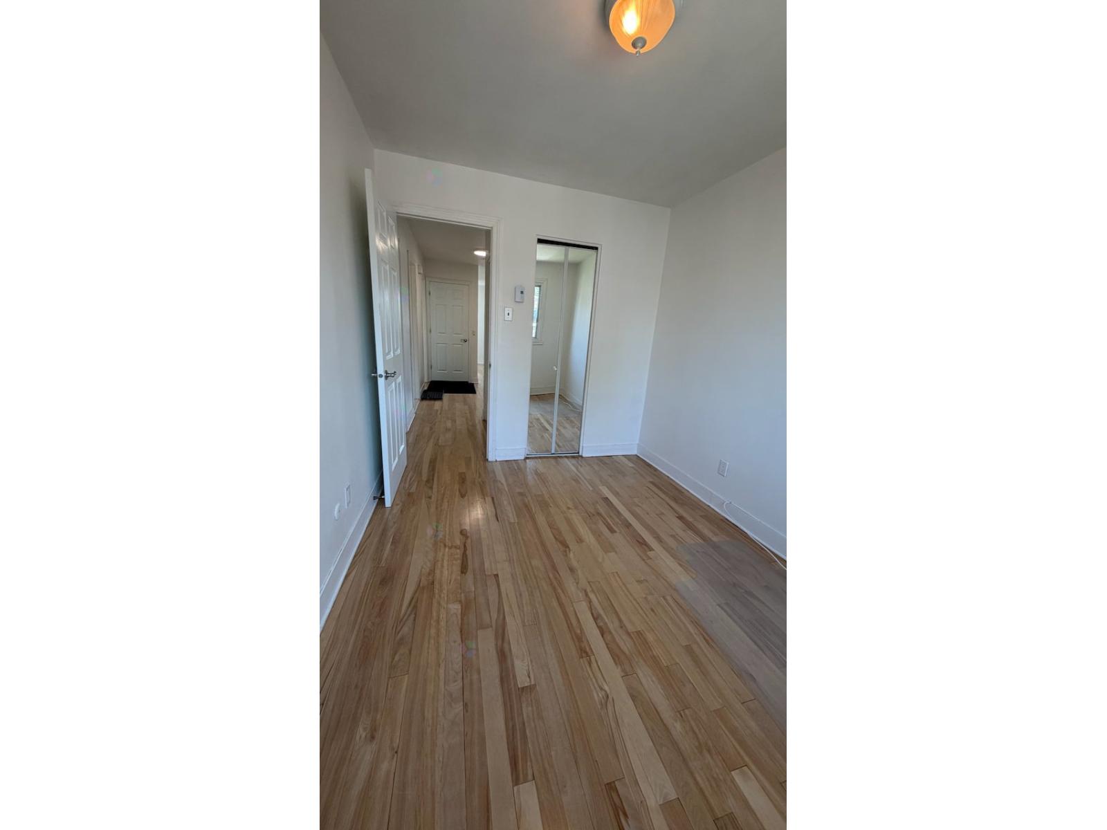 8619 Rue Hélène Property Photo 12