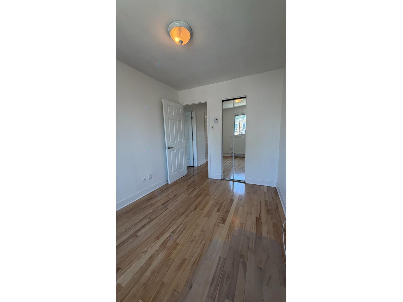 8619 Rue Hélène Property Photo 13