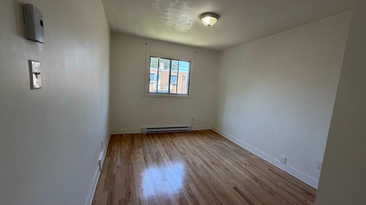 8619 Rue Hélène Property Photo 14