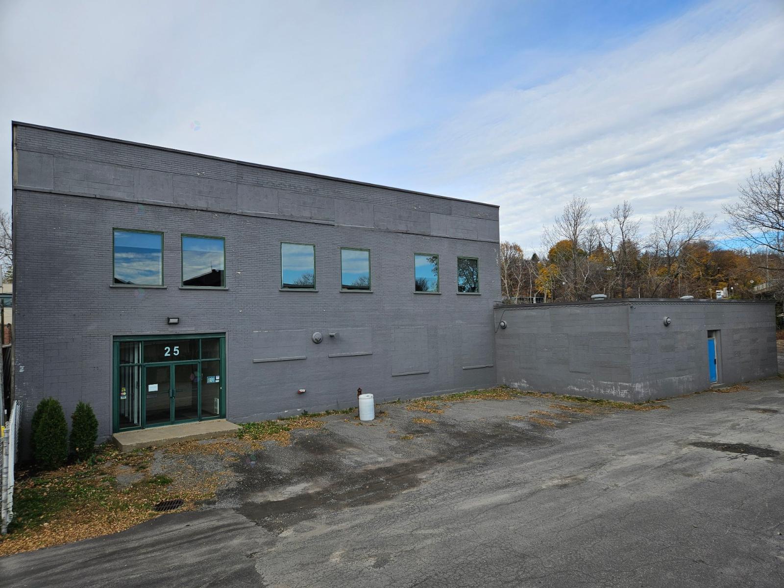 25 Rue St-jacques Property Photo 1