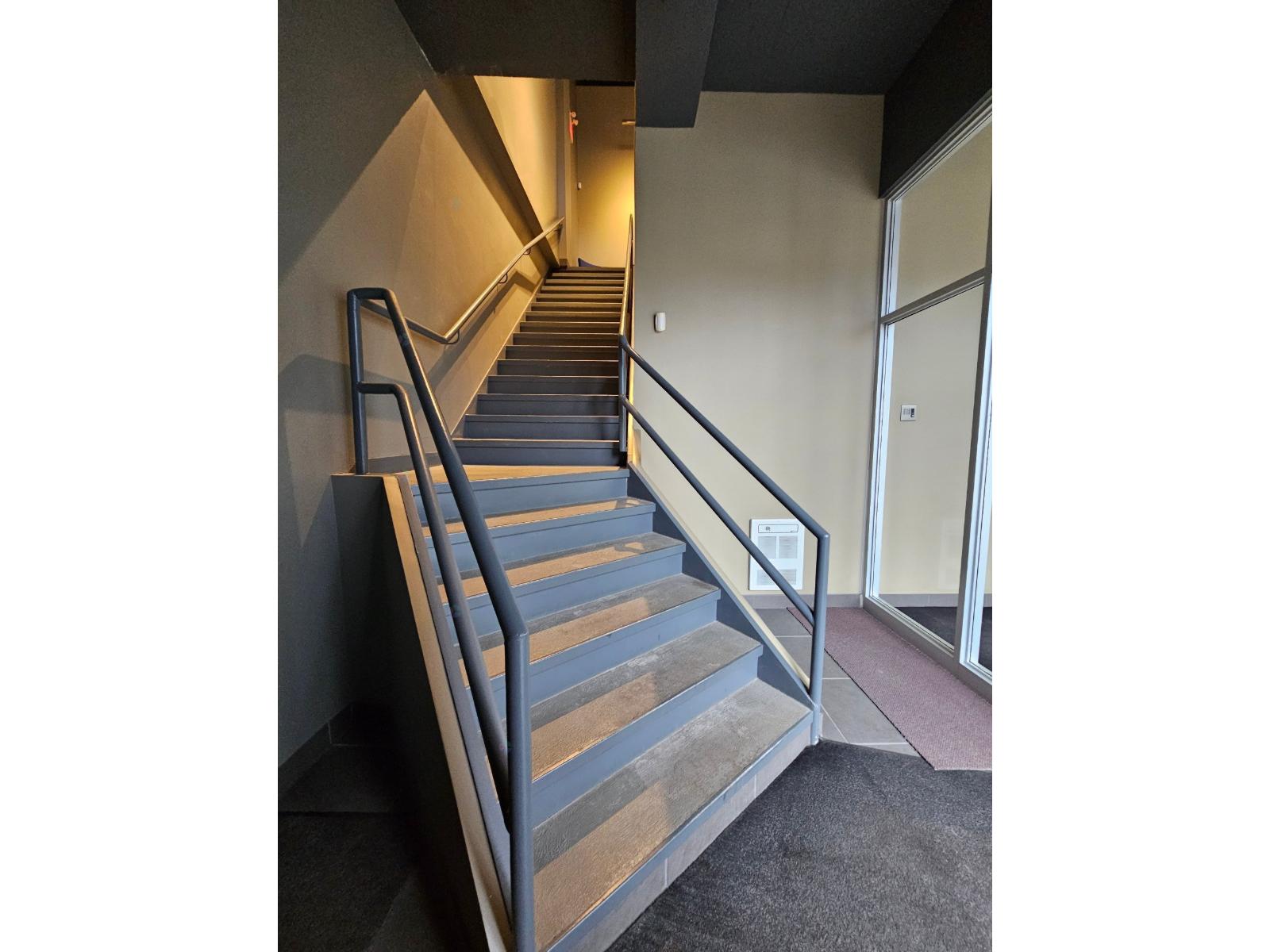 25 Rue St-jacques Property Photo 2