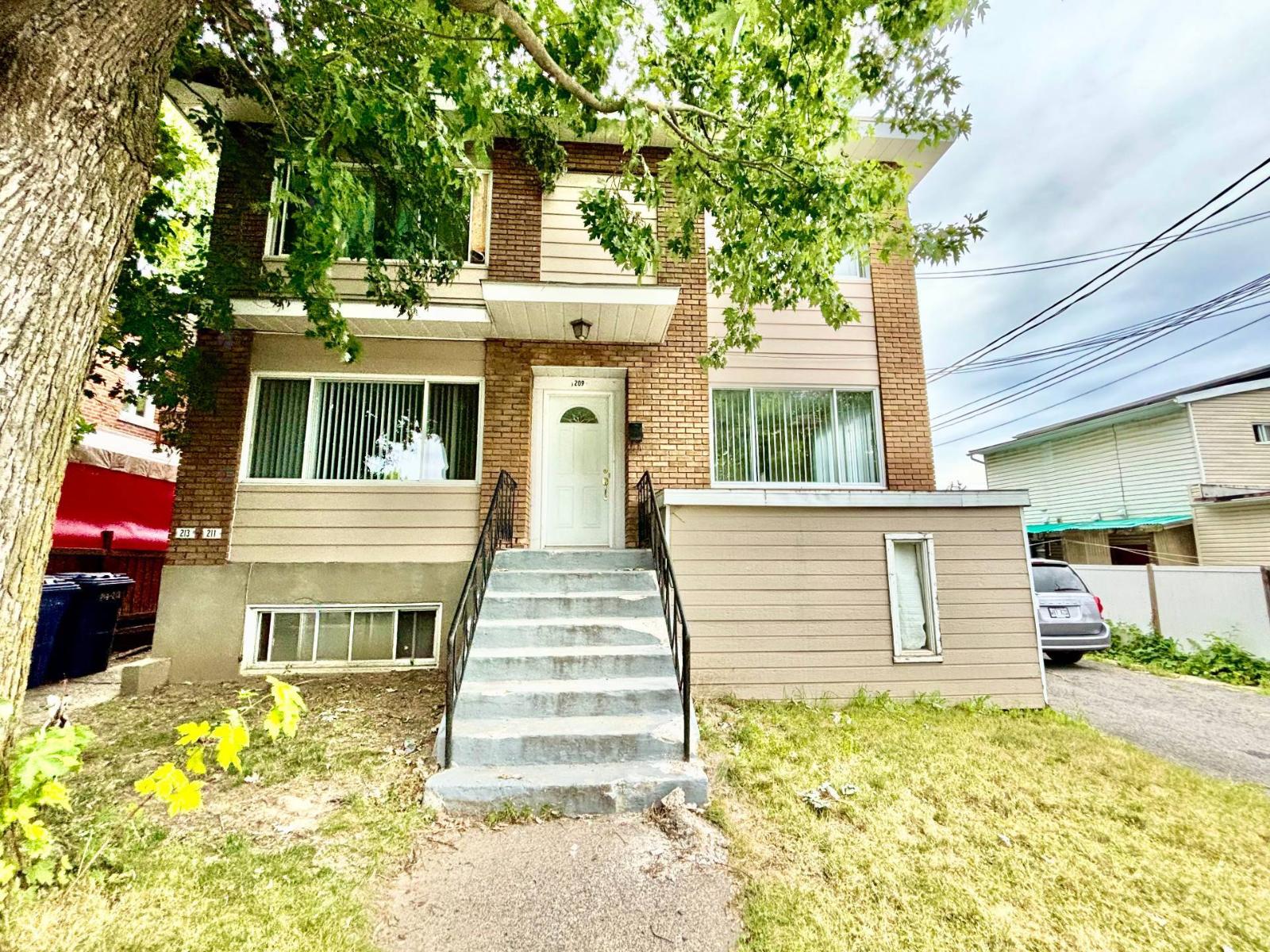 209 75e Avenue, #A