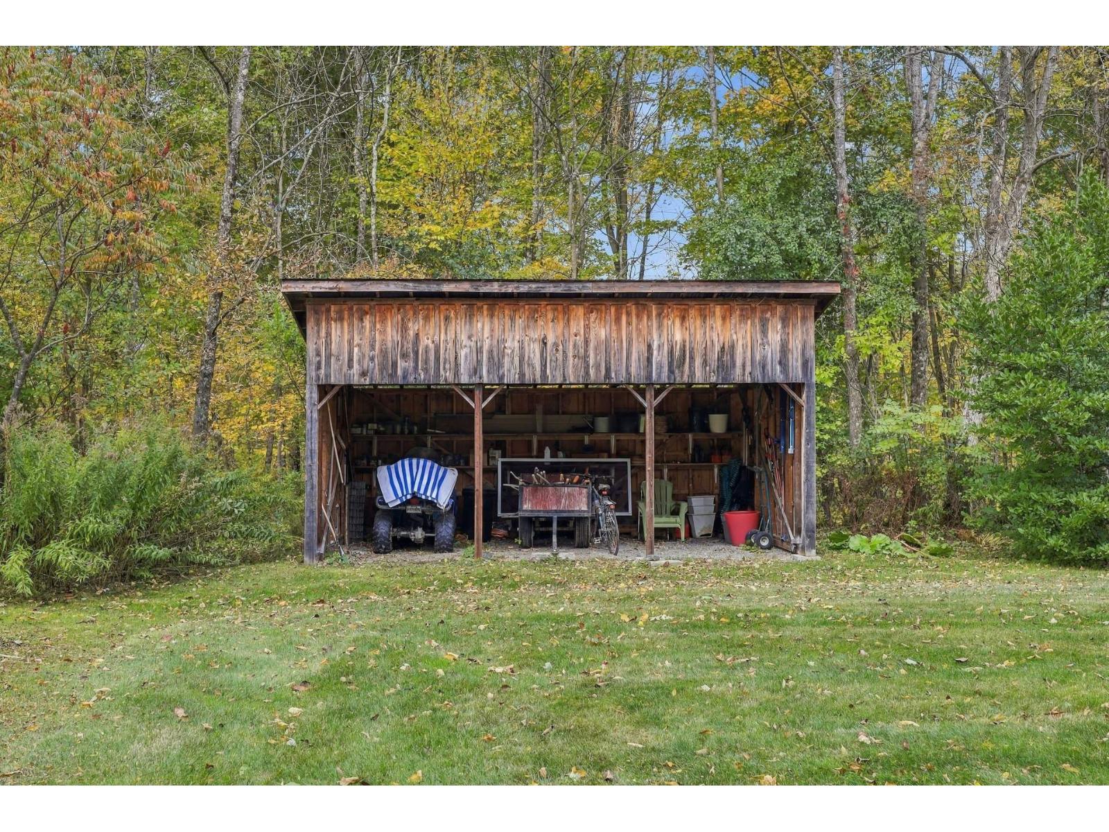 337 Ch. Pelletier S. Property Photo 37
