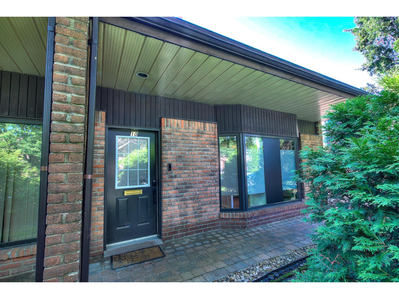 10 Rue Canvin Property Photo 1