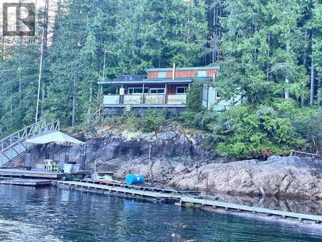 A-10640 Powell Lake Property Photo 2