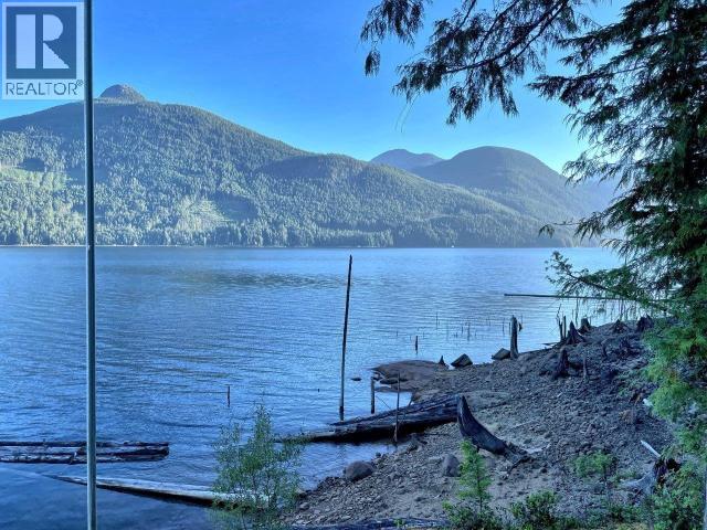 A-10640 Powell Lake Property Photo 6