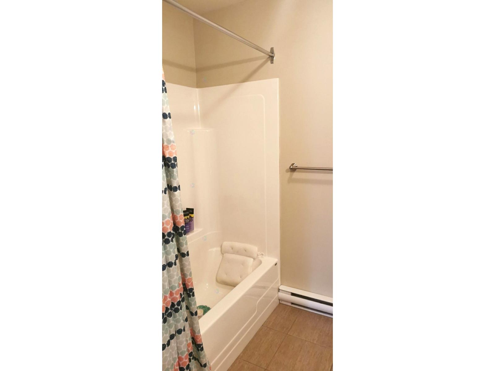 721-727 Rue Des Grands-vents Property Photo 14
