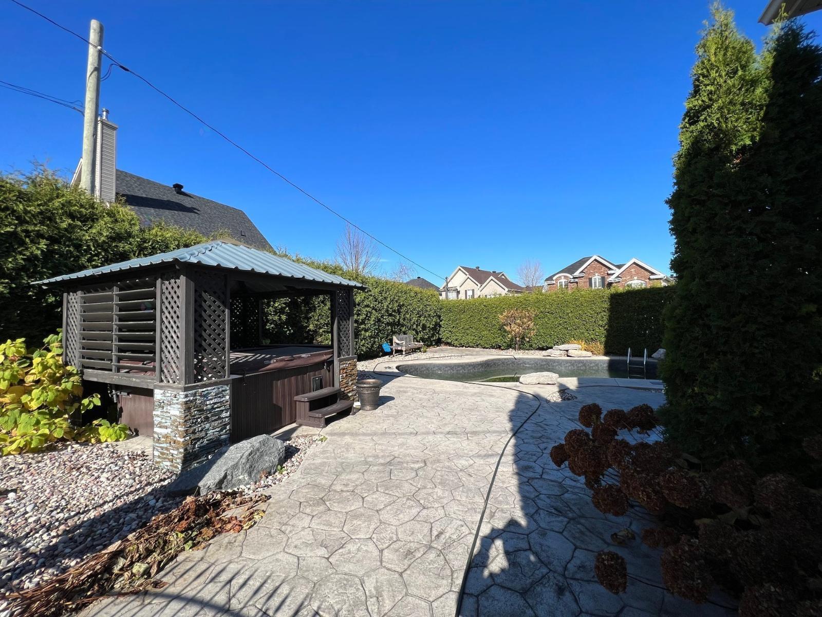 57 Rue De Charente Property Photo 37