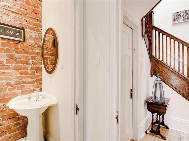 602 Av. Grosvenor Property Photo 11