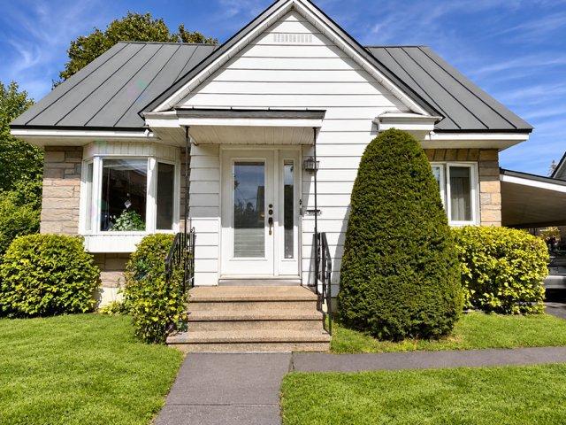 8065 Rue De Lanaudière Property Photo 1