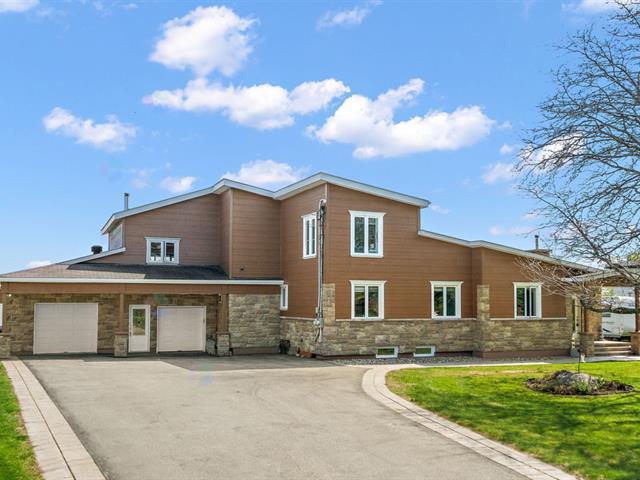 2584 Boul. Perrot Property Photo 1