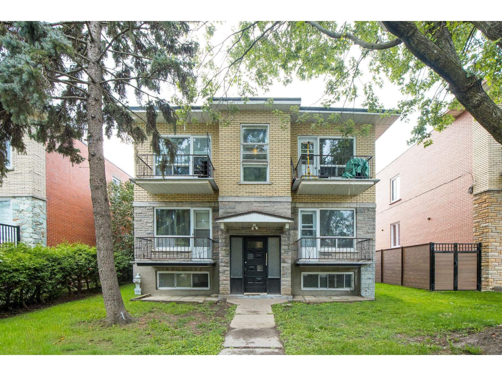 760 44e Avenue Property Photo 1