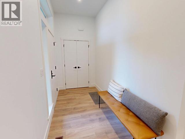 4078 Saturna Ave Property Photo 20