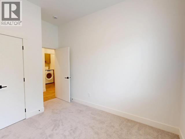 4076 Saturna Ave Property Photo 22