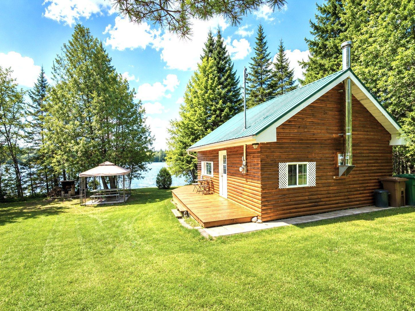 633 Ch. Du Lac-des-trois-milles E. Photo de la propriété 1
