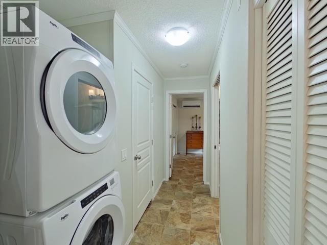 15-8425 Highway 101 Property Photo 10