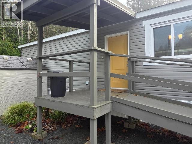 15-8425 Highway 101 Property Photo 22