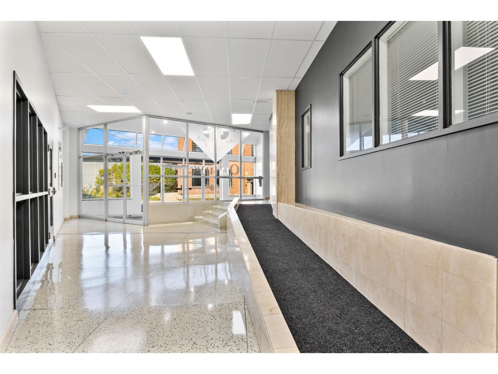 740 Rue Galt O., #013b Property Photo 3