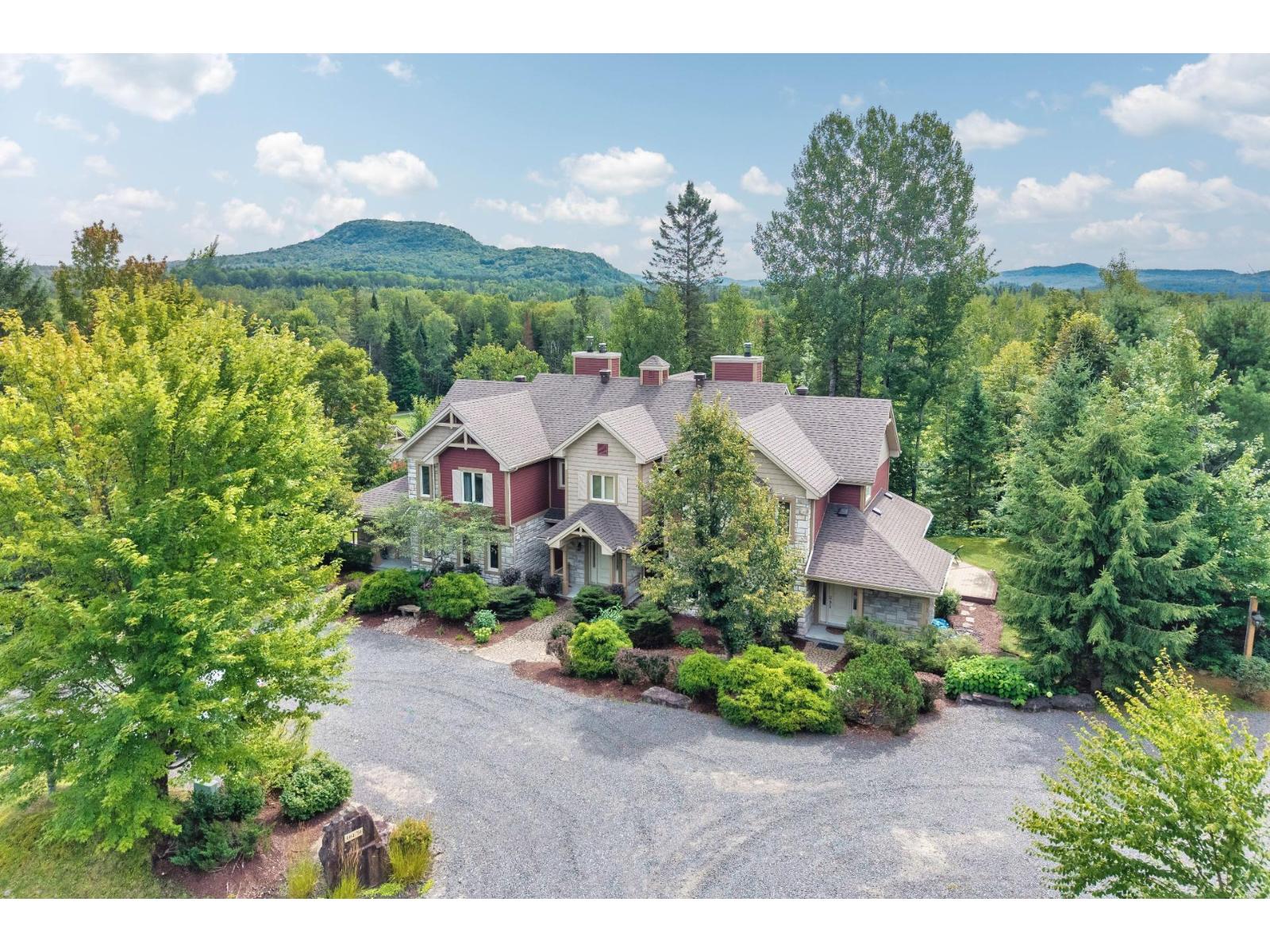 102z Allée Du Rabaska Property Photo 1